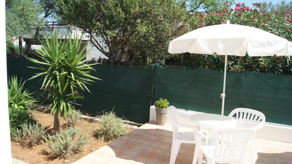 Apartaments California Cala'N Blanes  Exterior photo