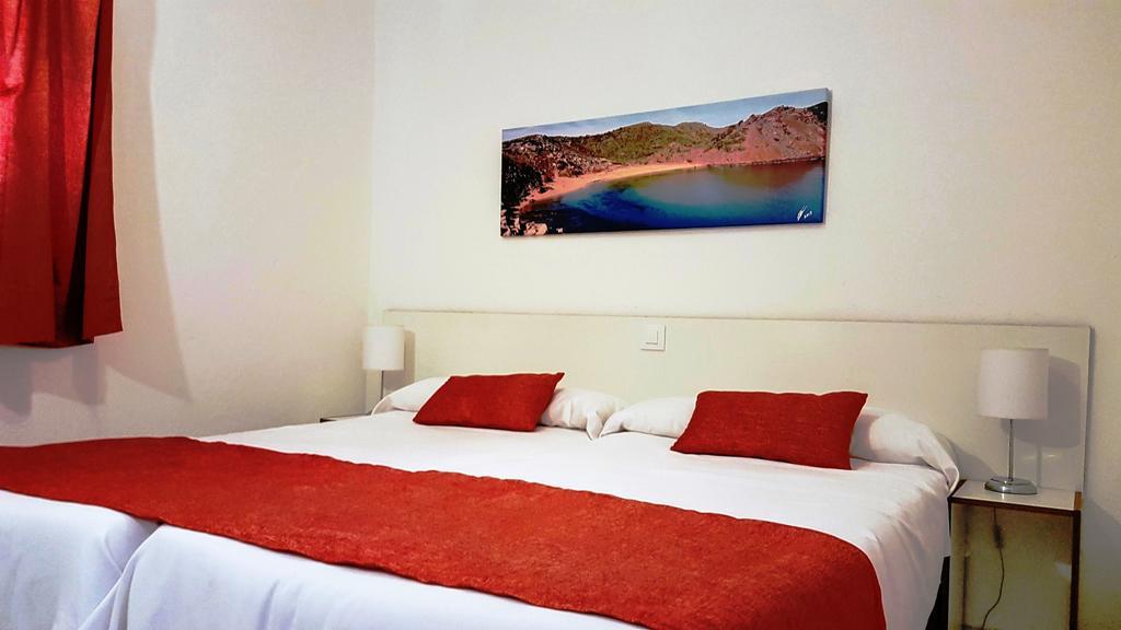Apartaments California Cala'N Blanes  Exterior photo