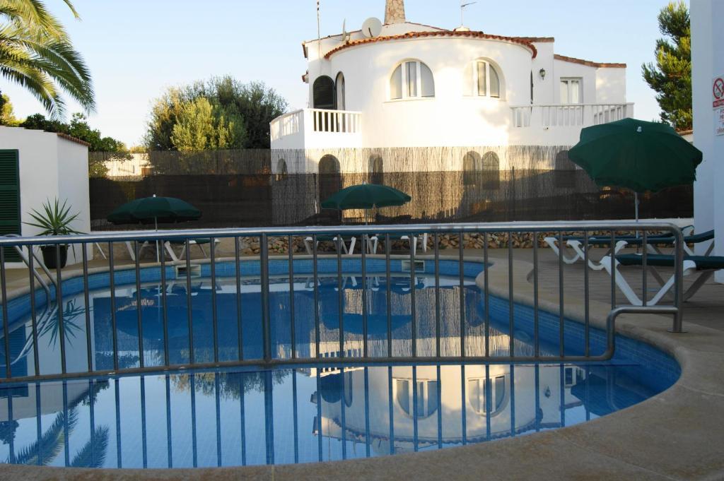 Apartaments California Cala'N Blanes  Exterior photo